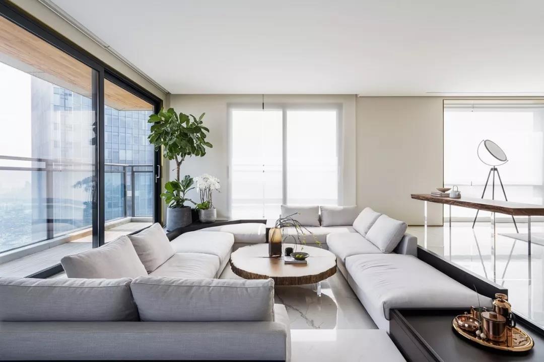 為什么我們常說秋天是門窗安裝的黃金時間？