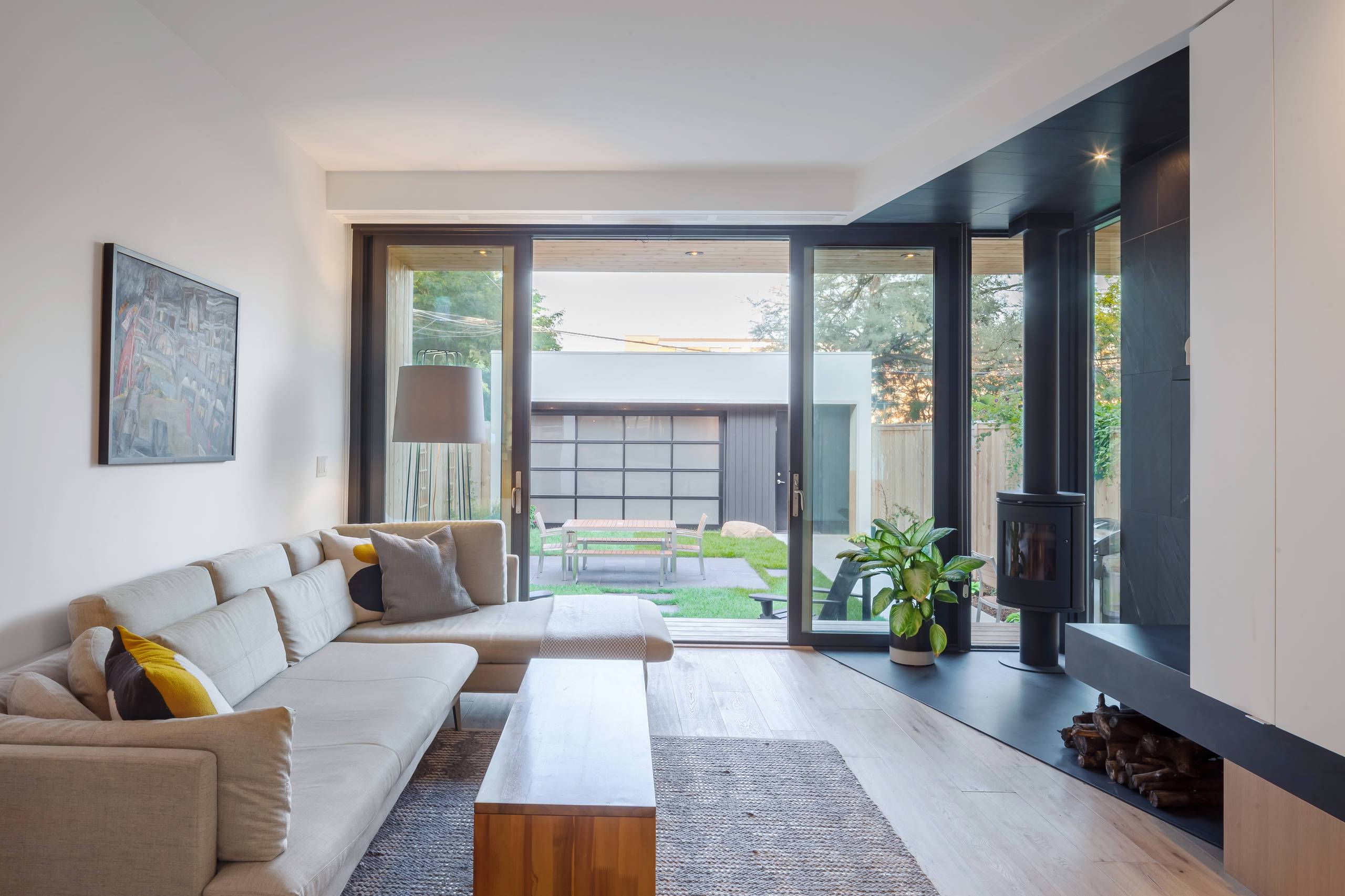 老賴不賴門窗課堂|家里的門應(yīng)該怎么選？